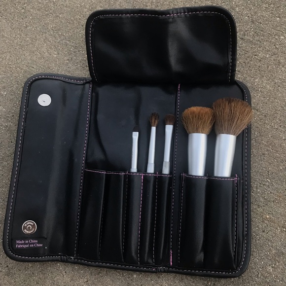 Mary Kay Makeup Brush Set